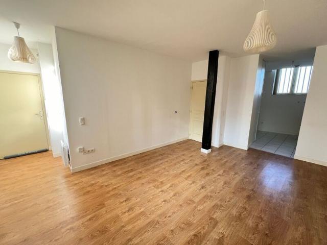 Appartement à louer 2 pièces • 50 m2 Laon