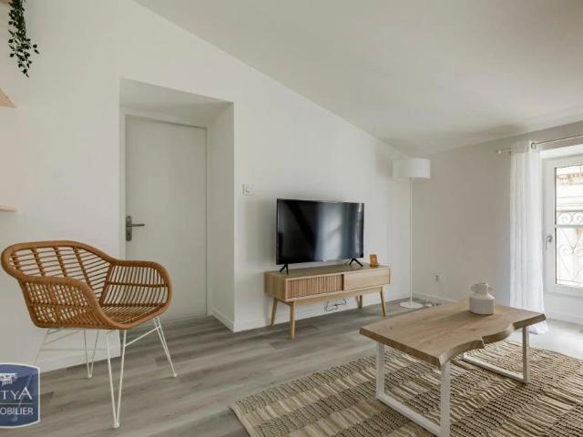 Appartement à louer 2 pièces 50.06m²