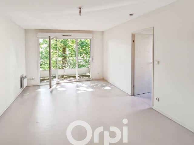 Appartement à louer 2 pièces • 50,10 m2 La Roche sur Yon