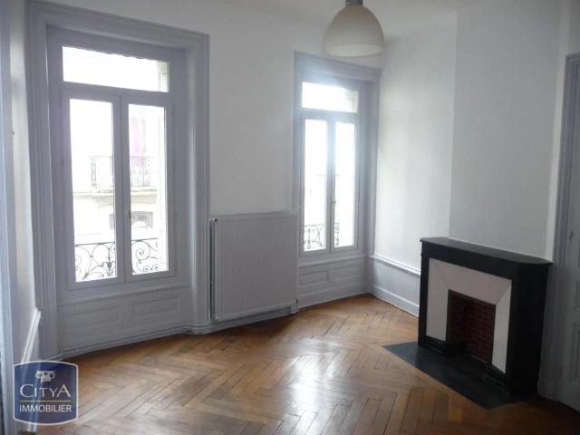Appartement à louer 2 pièces 50.48m²