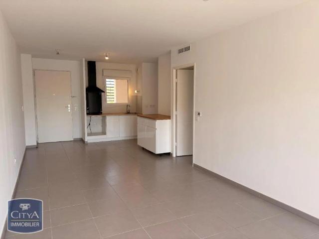 Appartement à louer 2 pièces 50.97m²