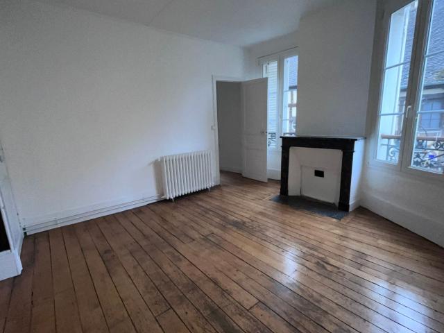 Appartement à louer 2 pièces 51 m