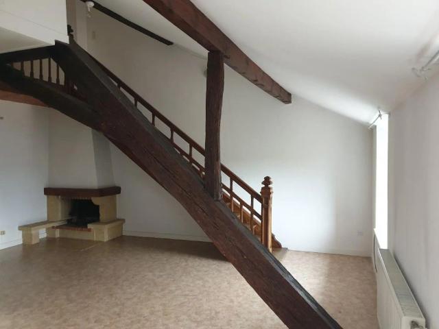 Appartement à louer 2 pièces 51.55m²