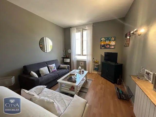 Appartement à louer 2 pièces 51.67m²