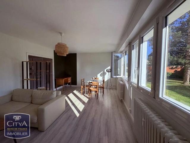 Appartement à louer 2 pièces 51.79m²