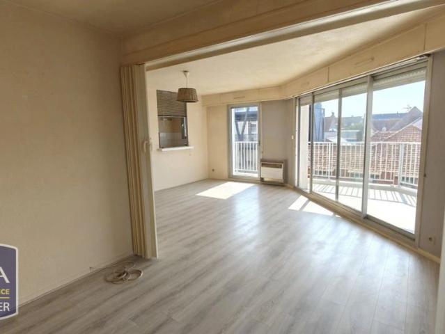 Appartement à louer 2 pièces 51.94m²