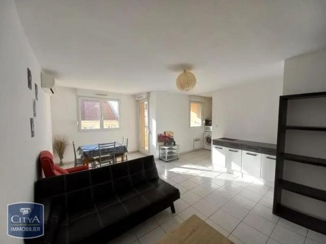 Appartement à louer 2 pièces 52.01m²
