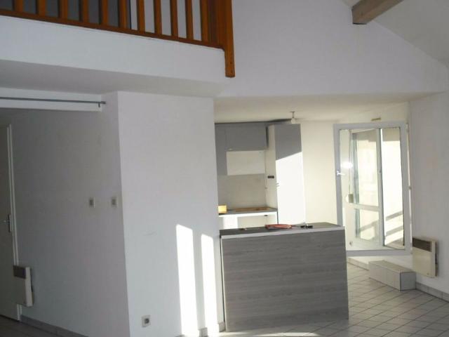 Appartement à louer 2 pièces 52,44 m