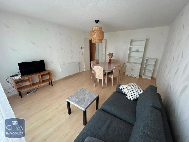 Appartement à louer 2 pièces 52.4m²