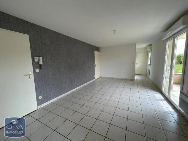 Appartement à louer 2 pièces 52.77m²