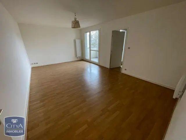 Appartement à louer 2 pièces 52.79m²