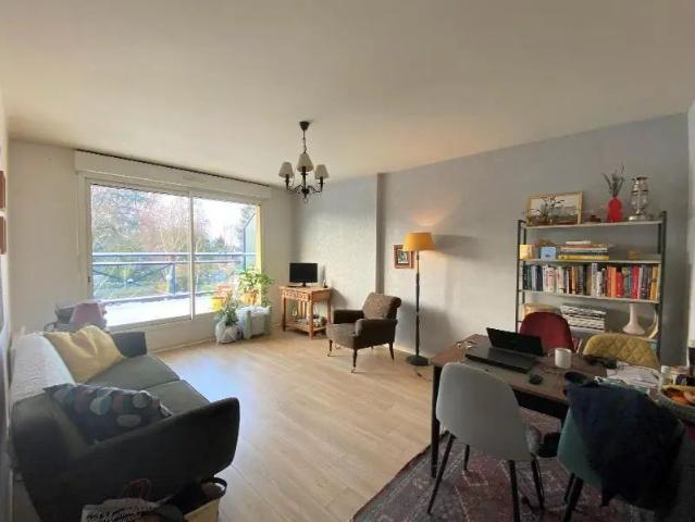 Appartement à louer 2 pièces 52.8m²