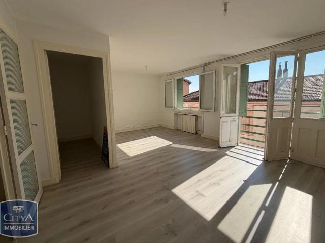 Appartement à louer 2 pièces 52.96m²