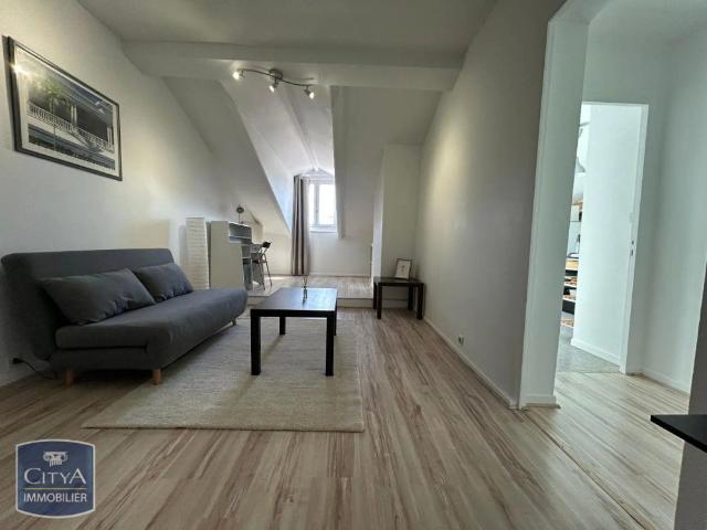 Appartement à louer 2 pièces 52m²