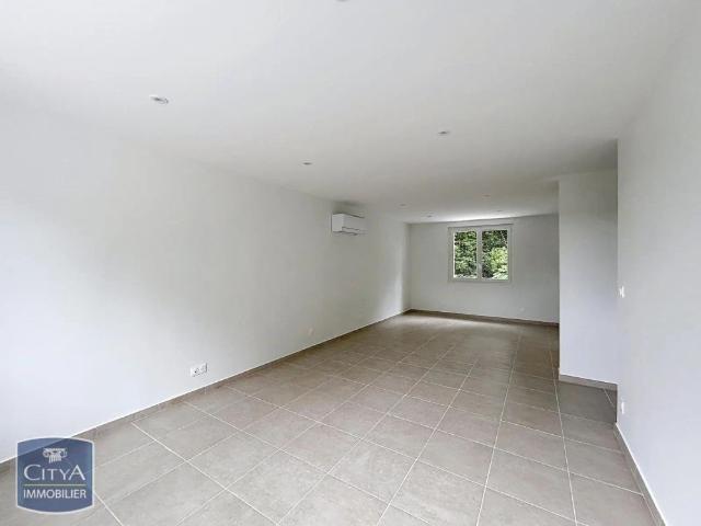 Appartement à louer 2 pièces 53.33m²