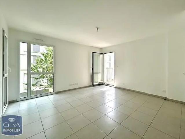 Appartement à louer 2 pièces 53.8m²