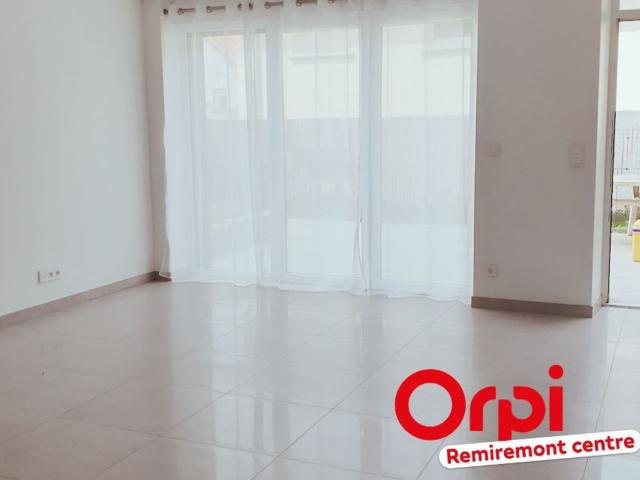Appartement à louer 2 pièces 64 m