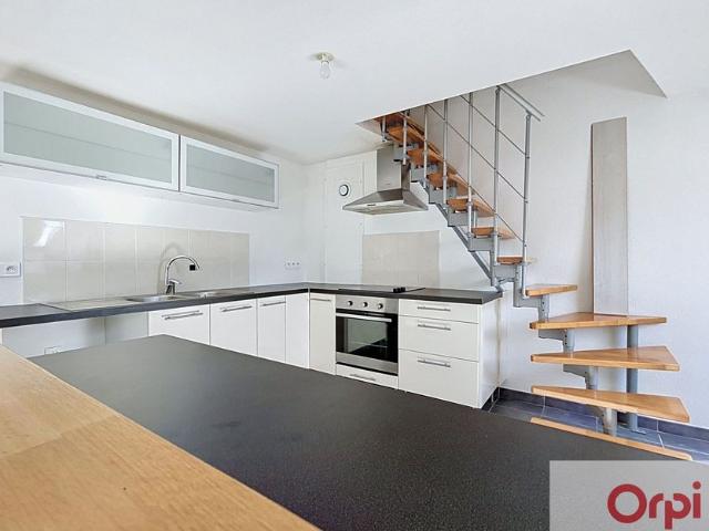 Appartement à louer 2 pièces • 64,11 m2 Montluçon