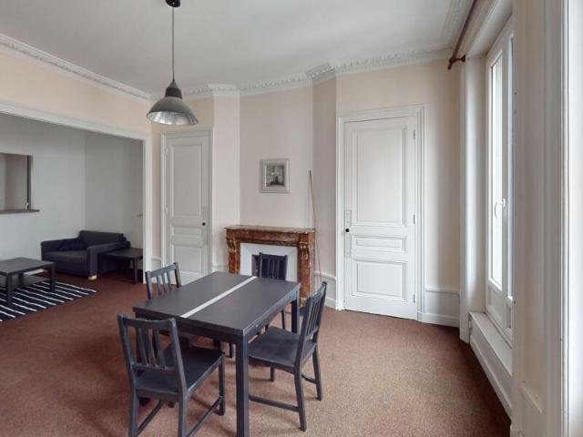 Appartement à louer 2 pièces • 64,33 m2 Saint Étienne