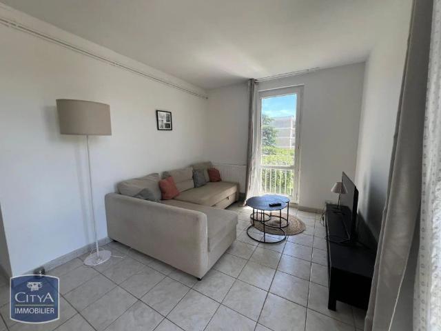 Appartement à louer 2 pièces 64.98m²
