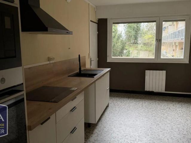Appartement à louer 2 pièces 66.28m²