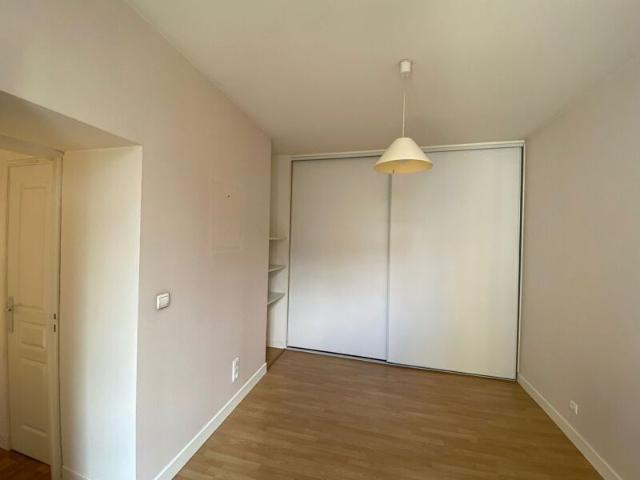 Appartement à louer 2 pièces • 67 m2 Castres
