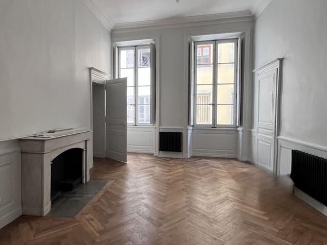 Appartement à louer 2 pièces 60,98 m