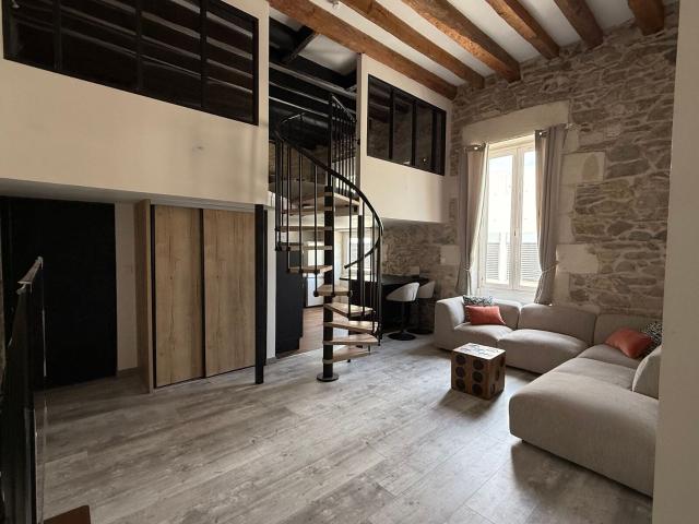 Appartement à louer 2 pièces 60,99 m