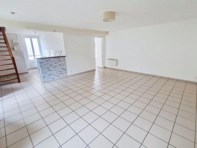 Appartement à louer 2 pièces • 61,10 m2 Thomery