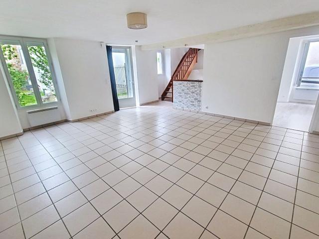 Appartement à louer 2 pièces 61,10 m
