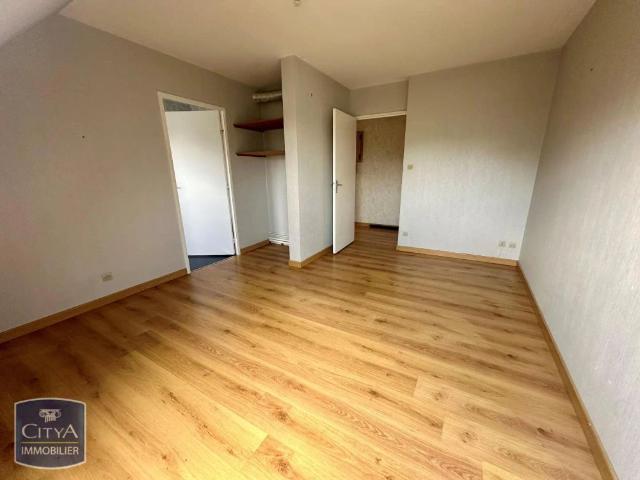 Appartement à louer 2 pièces 62m²