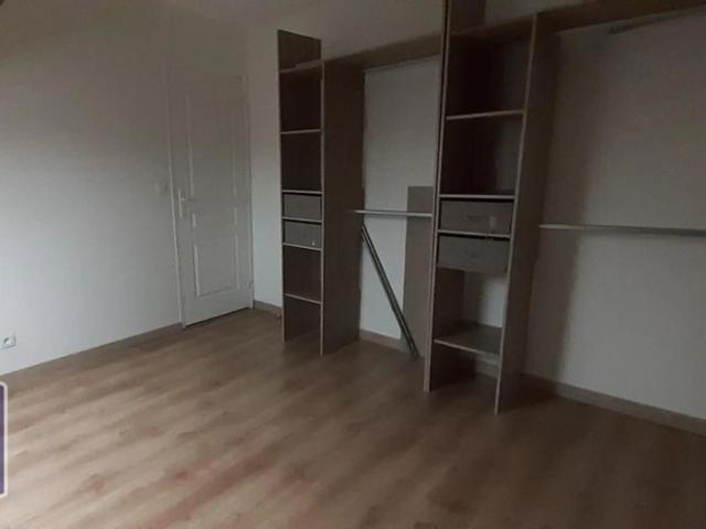 Appartement à louer 2 pièces 63.35m²