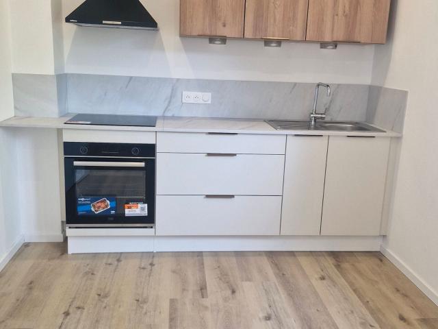 Appartement à louer 2 pièces 63,83 m