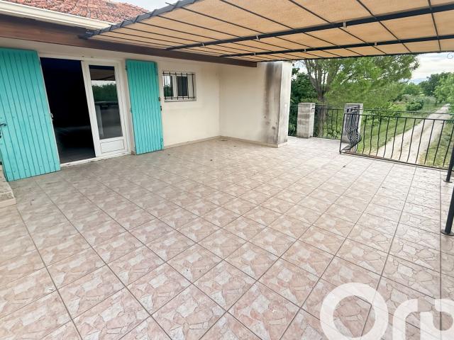 Appartement à louer 2 pièces 77 m