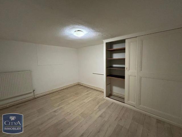 Appartement à louer 2 pièces 79.42m²