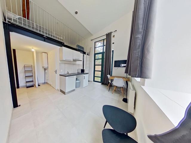 Appartement à louer 2 pièces