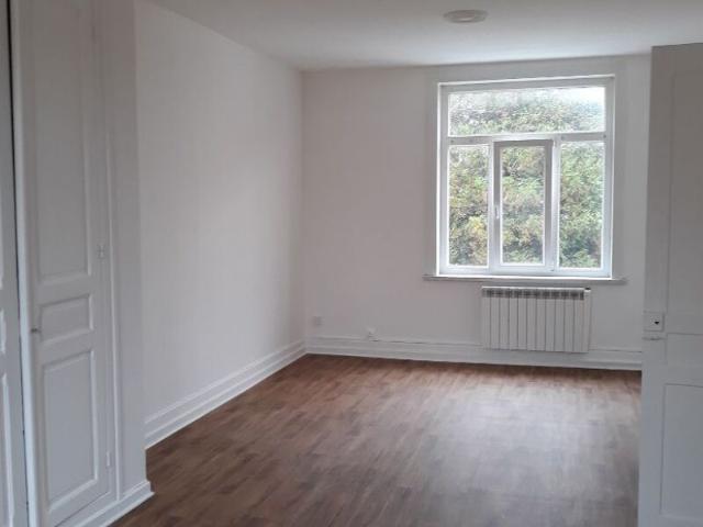 Appartement à louer 2 pièces • 71 m2 Hazebrouck