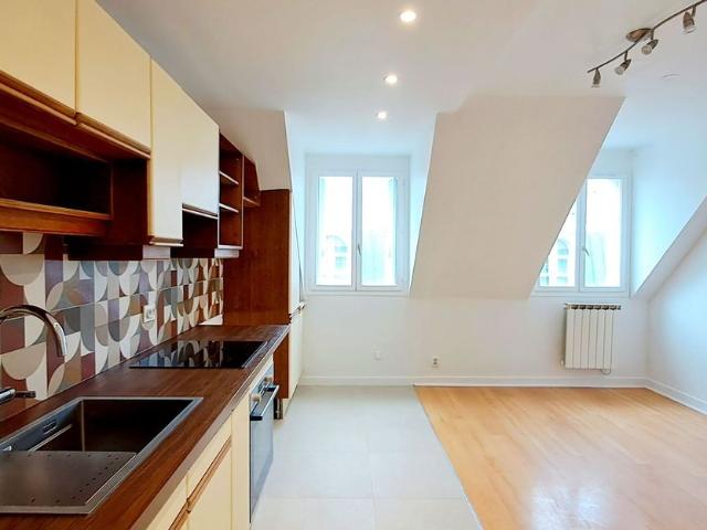 Appartement à louer 2 pièces • 89,01 m2 Fontainebleau