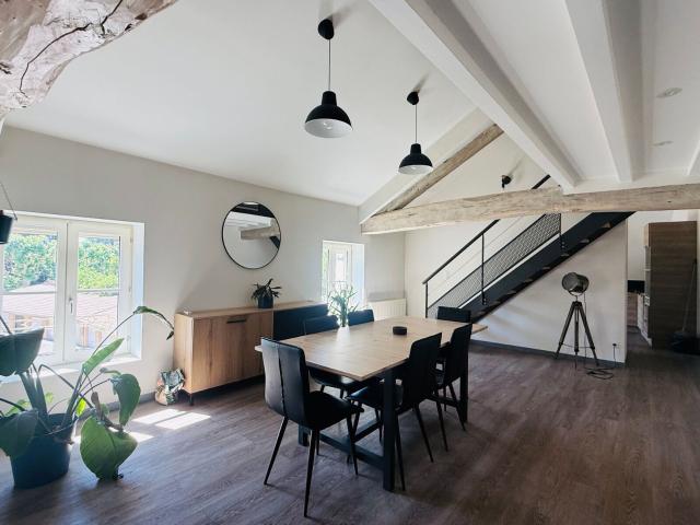 Appartement à louer 2 pièces 83 m