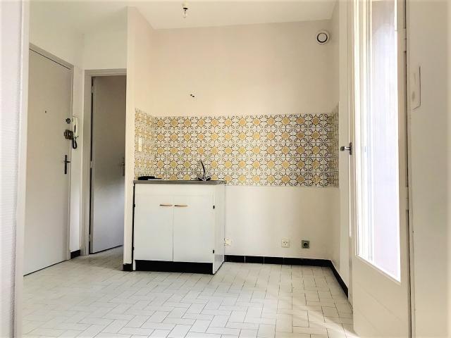 Appartement à louer 350 € par mois à Amélie Les Bains Palalda 66