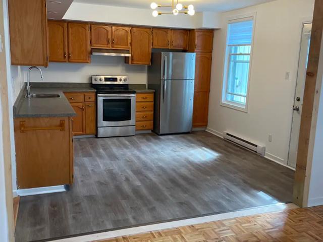 Appartement à Louer 3599 Rue De Verdun, Verdun/Île des Soeurs Montréal 11 photos | Logis Québec