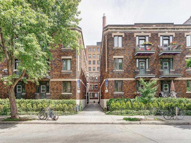 Appartement à Louer 3655 Ste Famille, Montréal 8 photos | Logis Québec