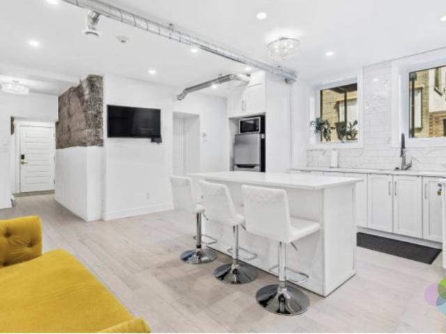 Appartement à Louer 3660 Avenue Du Musée, Verdun/Île des Soeurs Montréal 13 photos | Logis Québec