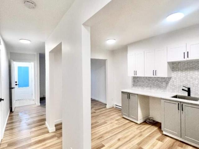Appartement à Louer 368 Rue Willibrord Verdun H4G 2T6, Verdun Montréal 14 photos | Logis Québec