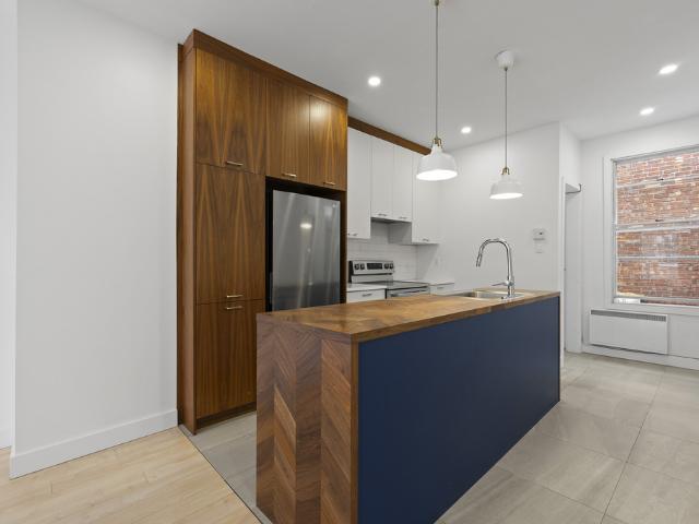 Appartement à Louer 378, De Castelnau Est, Villeray/Saint Michel/Parc Extension Montréal 11 photos | Logis Québec