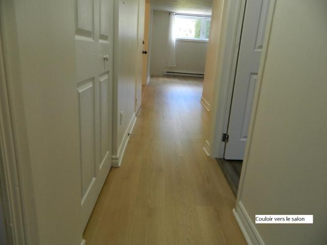 Appartement à Louer 37 B rue Bonhomme, Gatineau Gatineau 14 photos | Logis Québec