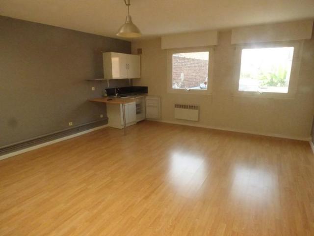 Appartement à louer 385 €