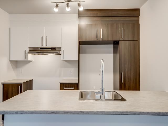 Appartement à Louer 300 avenue de l'Hippodrome, Aylmer Gatineau 8 photos | Logis Québec