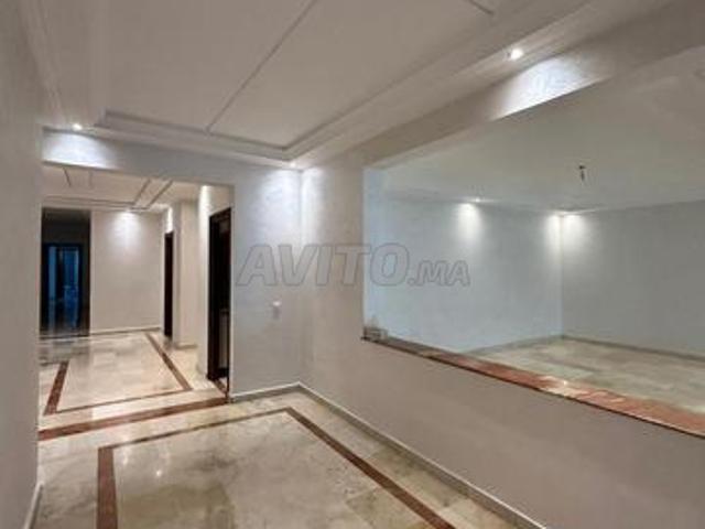 Appartement à louer 300 m² à Casablanca