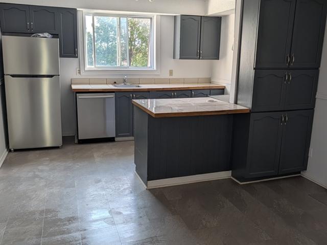 Appartement à Louer 302 Cité des Jeunes, Hull Gatineau 8 photos | Logis Québec